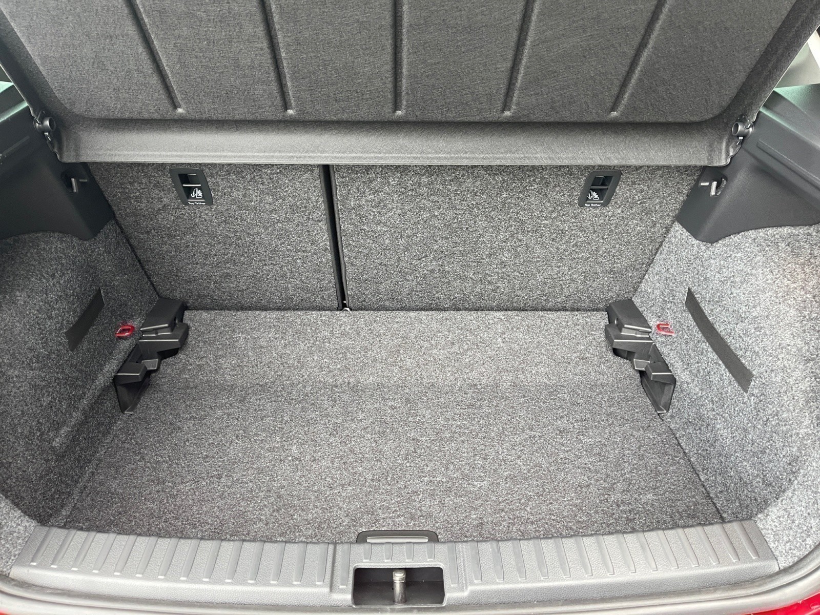 Seat - Ibiza Road Edition 1.0 TSI  7-Gang