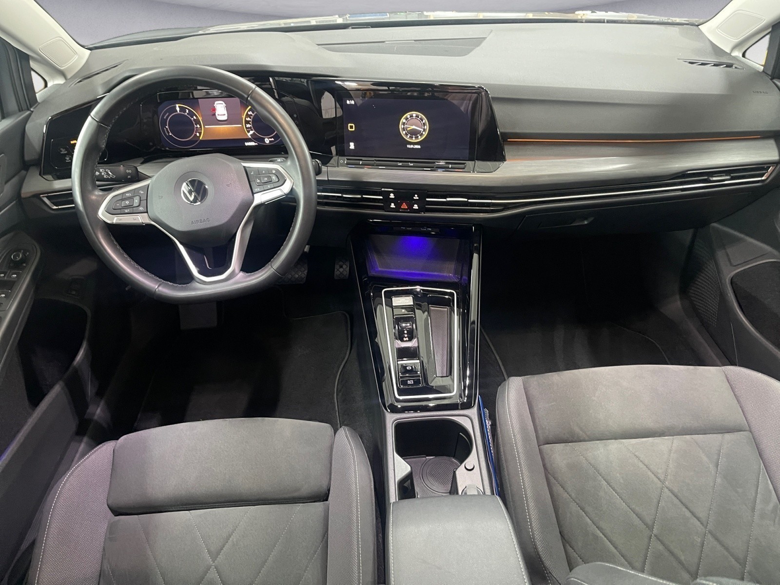 Volkswagen - Golf 1.4 eHybrid OPF DSG Style