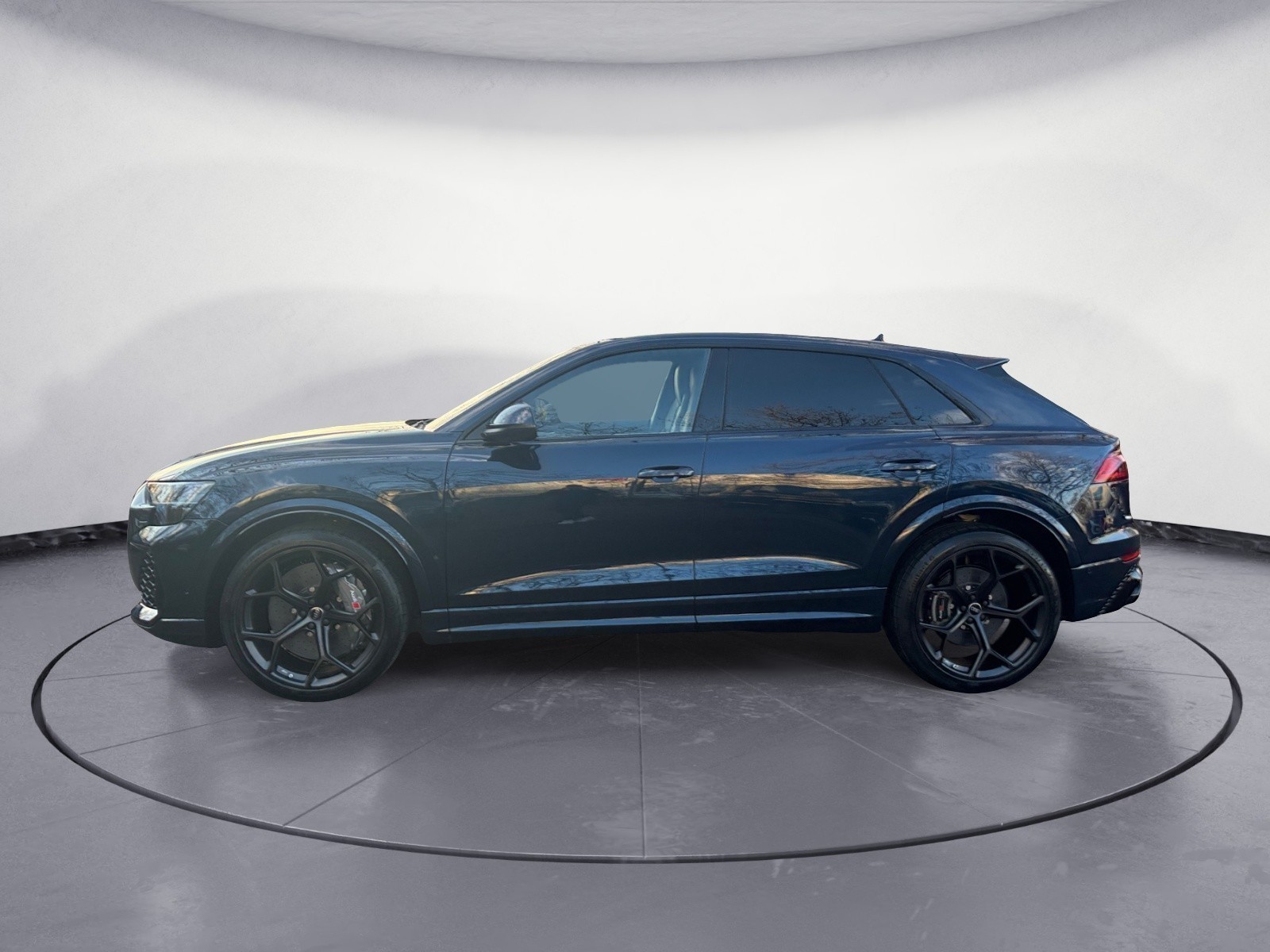 Audi - RS Q8 SUV performance tiptro nic