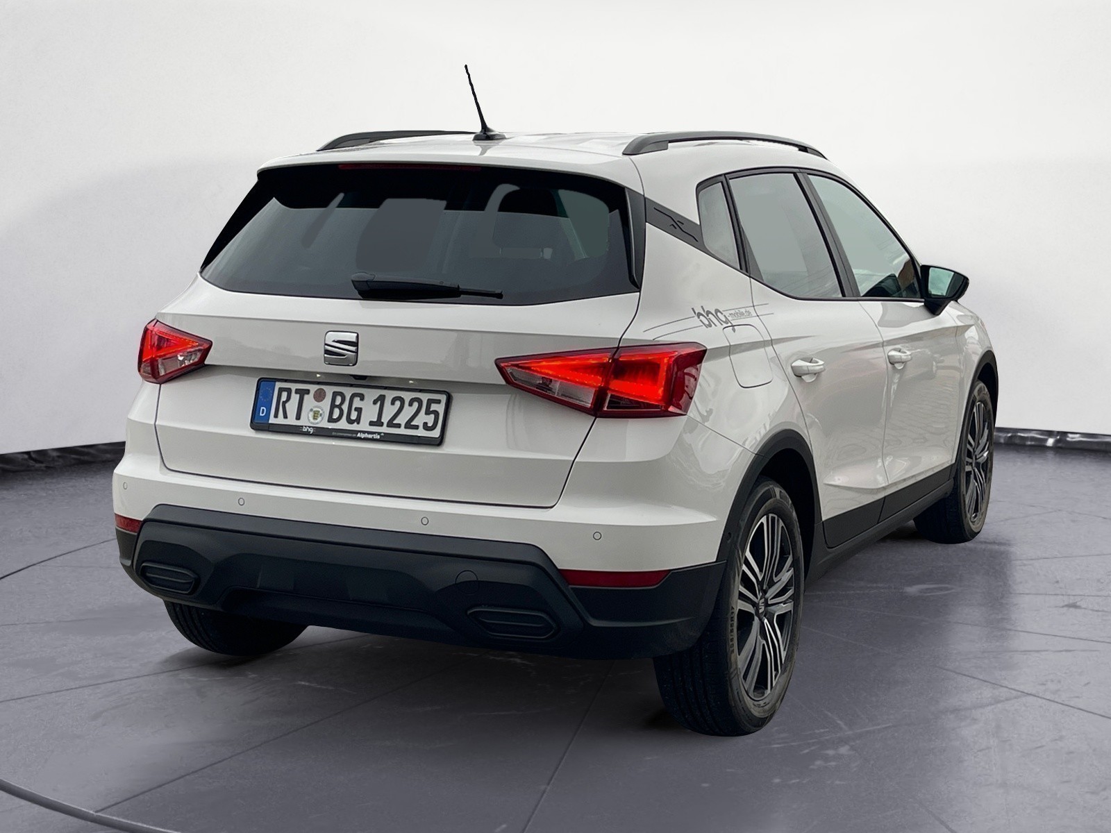 Seat - Arona Road Edition 1.0 TSI  7-Gang-DSG