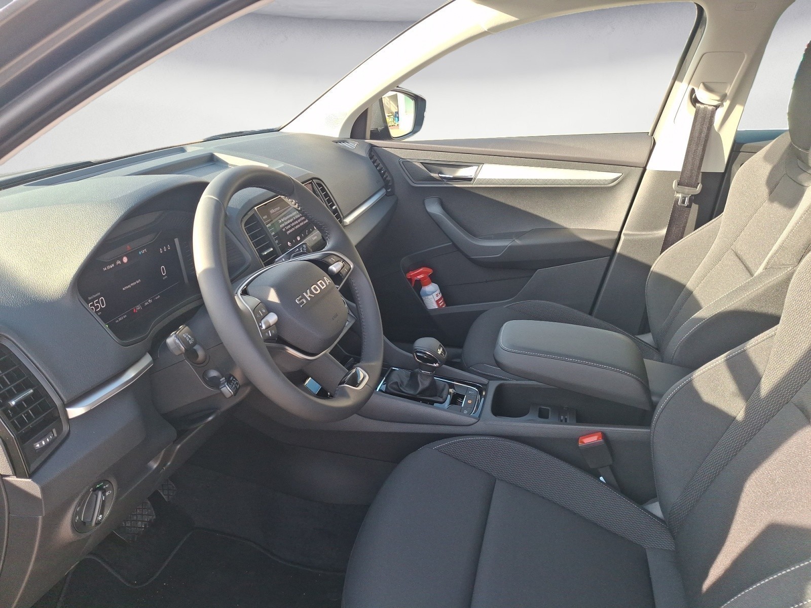 Skoda - Karoq Tour 1,5 TSI 7-Gang-DSG