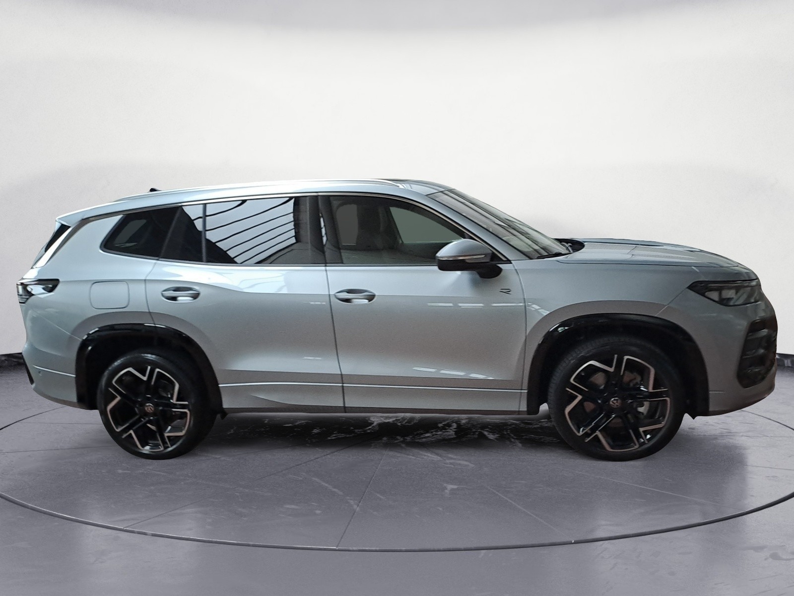 Volkswagen - Tayron R-Line 2,0 l TDI SCR 4MOTION   7-Gang-Doppelkupplungsgetrie be DSG