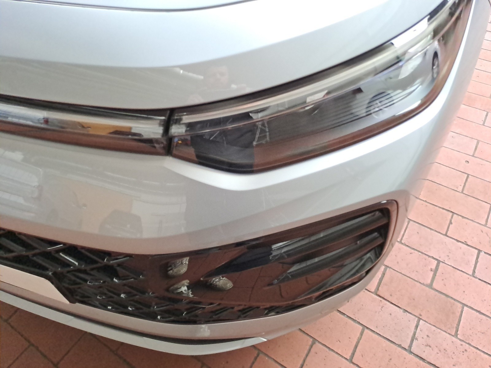 Volkswagen - Tayron R-Line 2,0 l TDI SCR 4MOTION   7-Gang-Doppelkupplungsgetrie be DSG