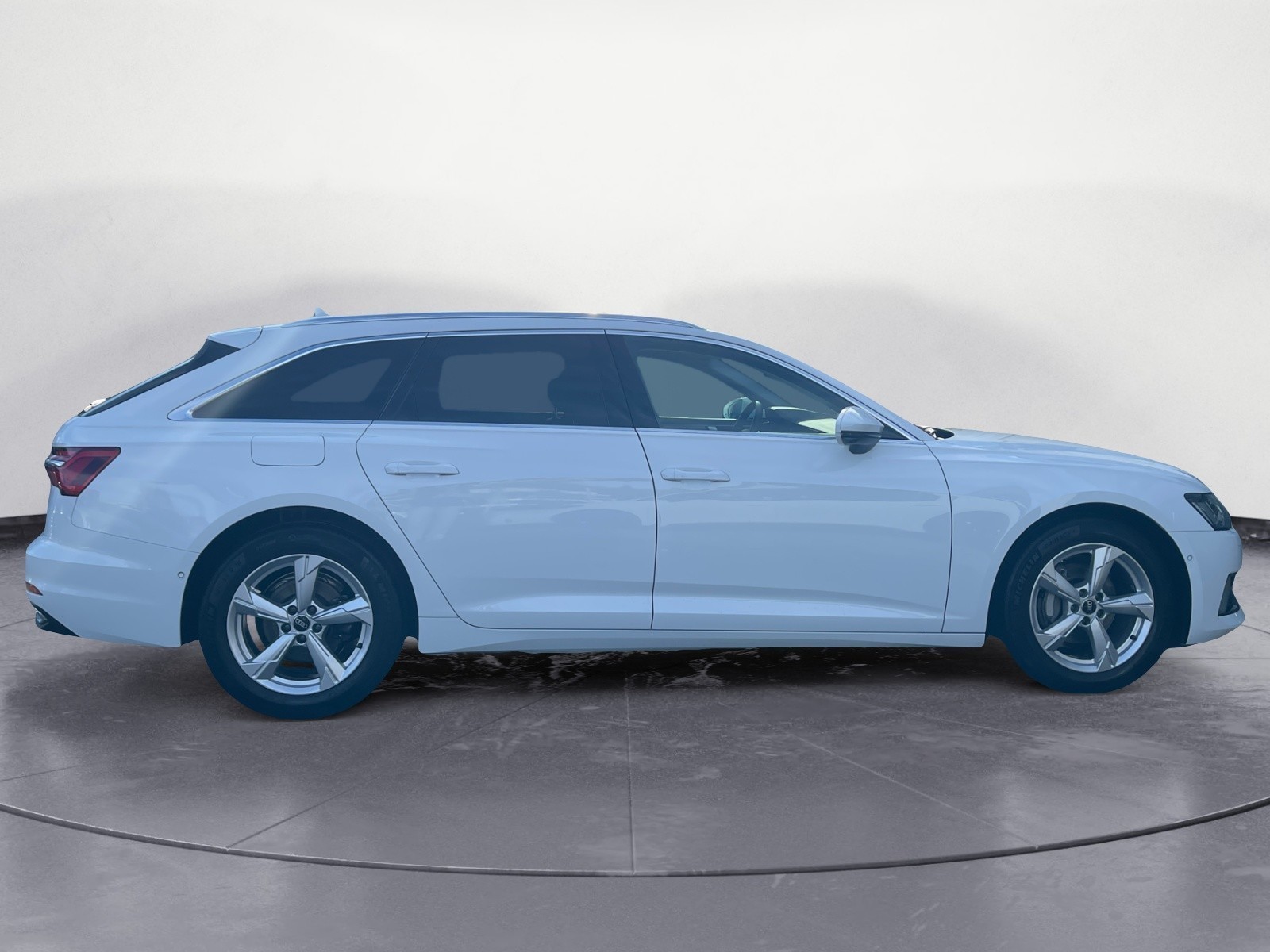 Audi - A6 Avant