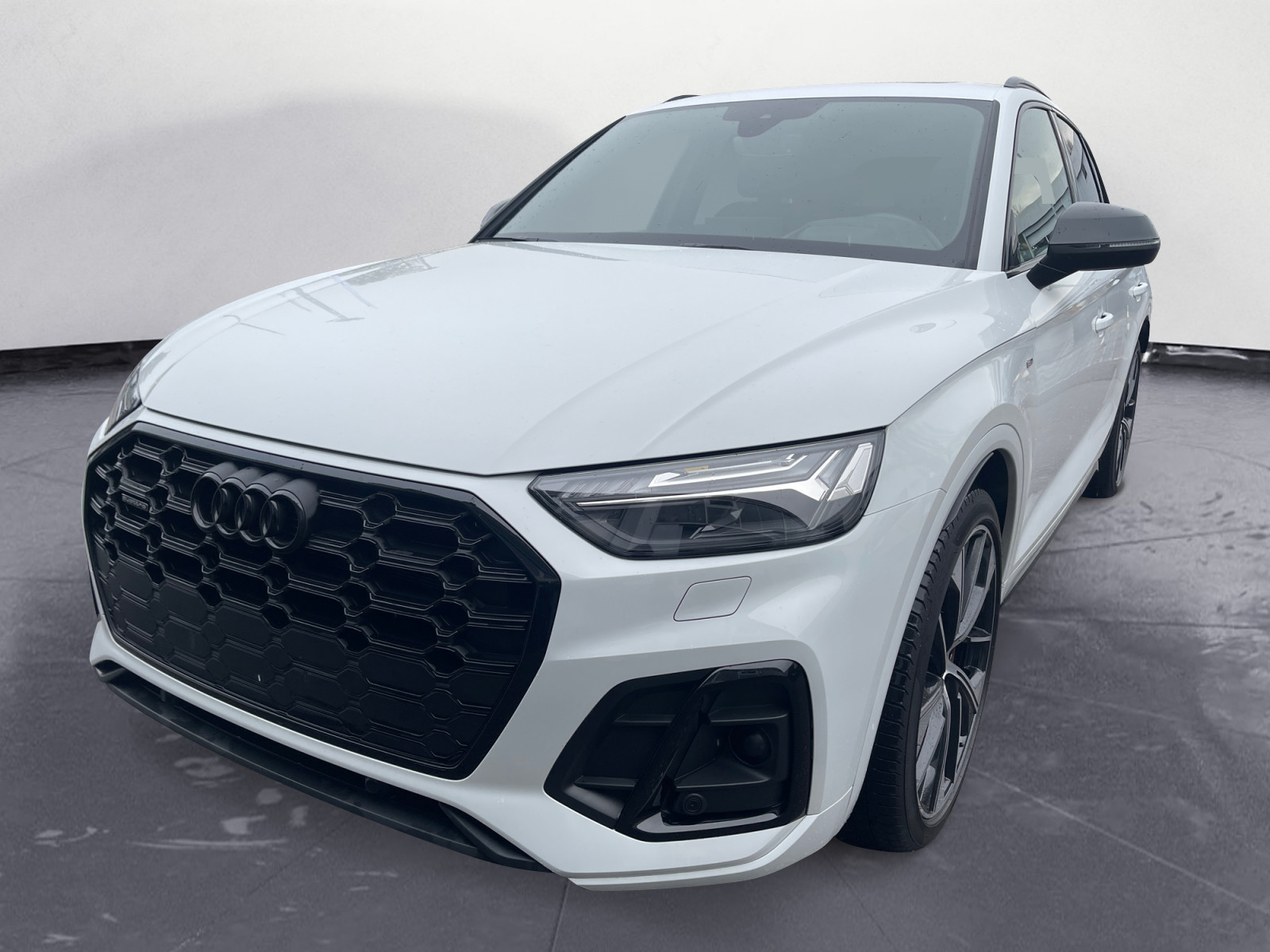 Audi - Q5