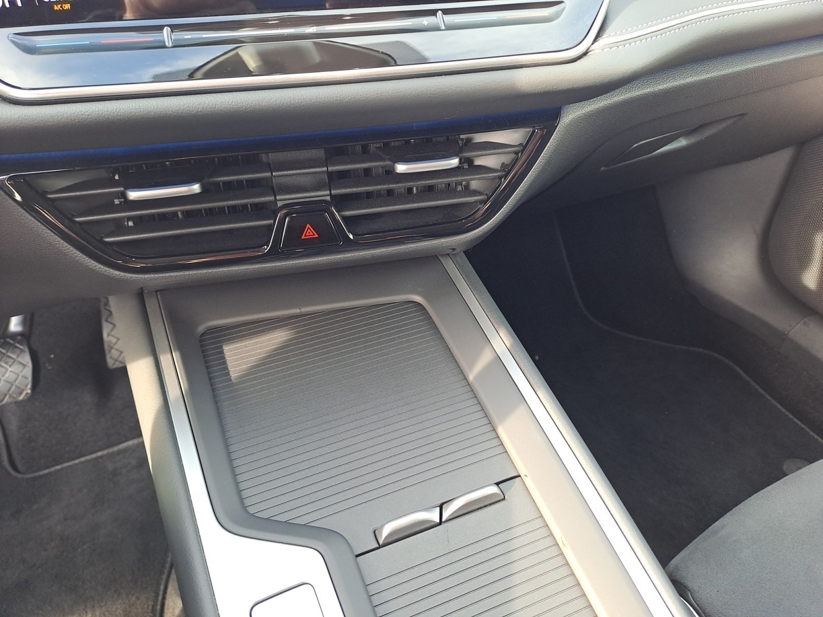 Volkswagen - Passat Business 1.5 eTSI DSG