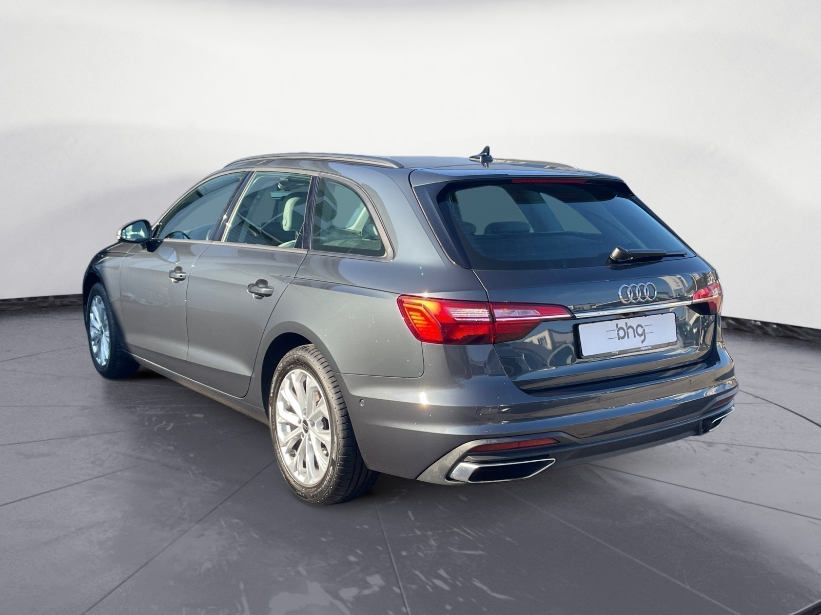 Audi - A4 Avant 30 TDI S-tronic