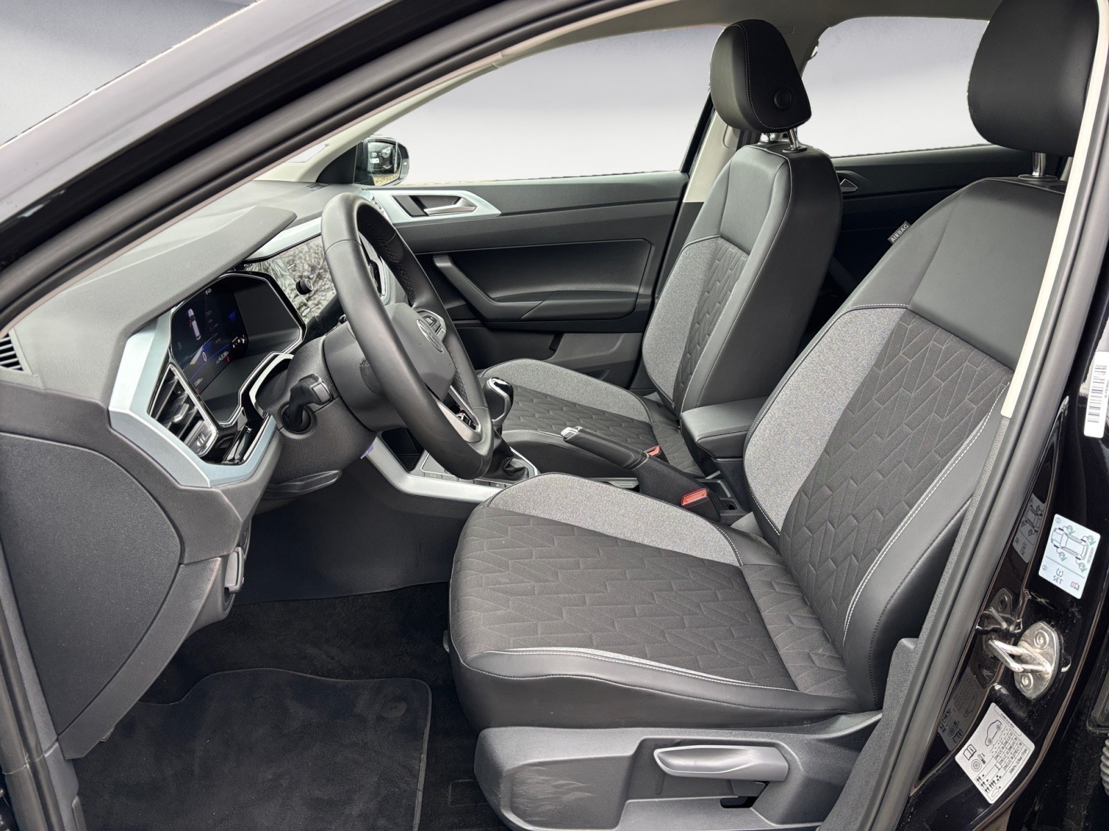 Volkswagen - Polo Life 1,0 l TSI OPF 5-