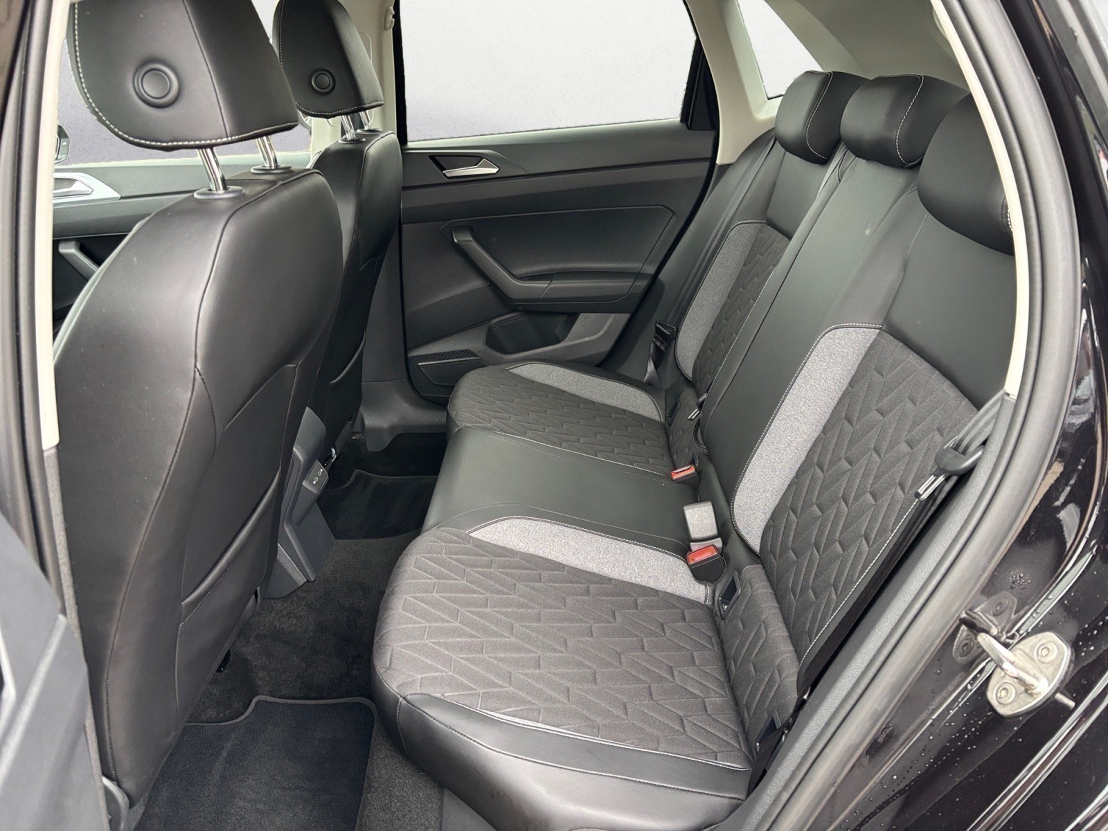 Volkswagen - Polo Life 1,0 l TSI OPF 5-