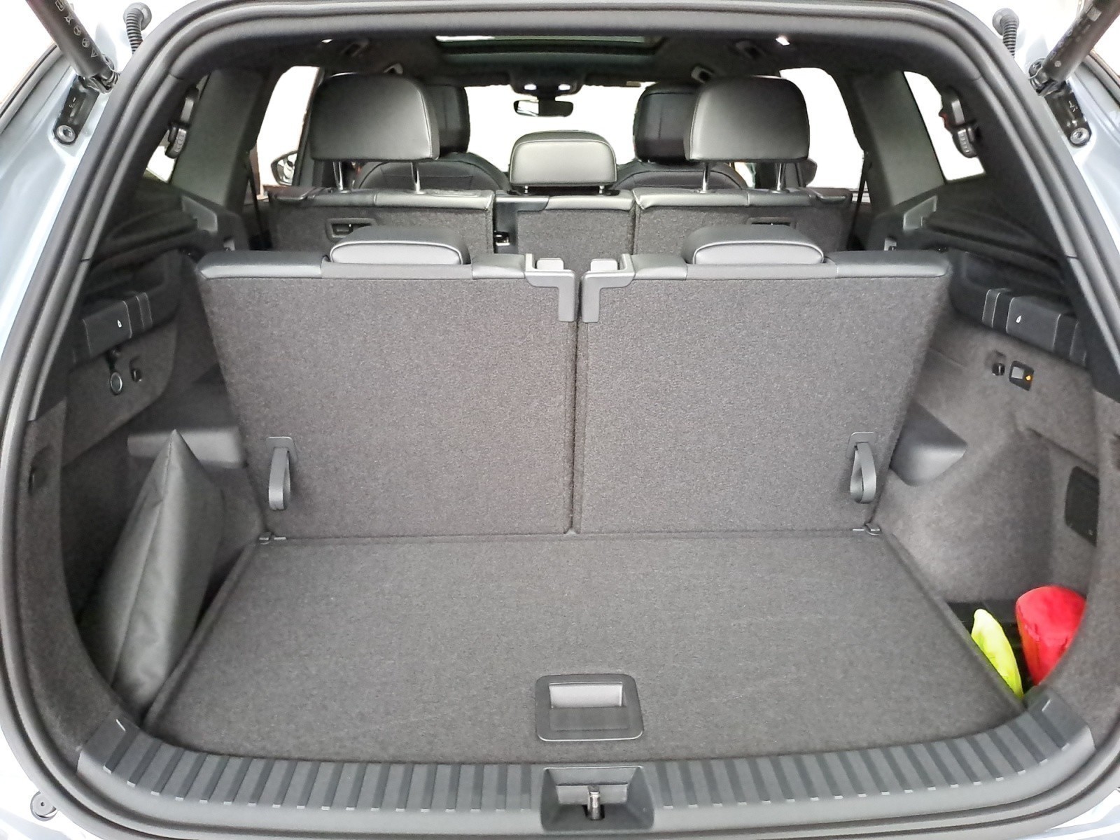 Volkswagen - Tayron R-Line 2,0 l TDI SCR 4MOTION   7-Gang-Doppelkupplungsgetrie be DSG