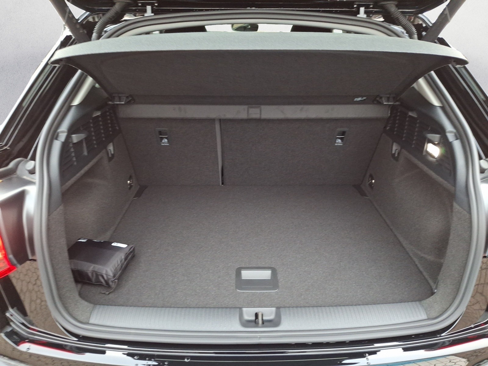 Audi - Q2 advanced 35 TFSI 110(150) kW(PS) S tronic