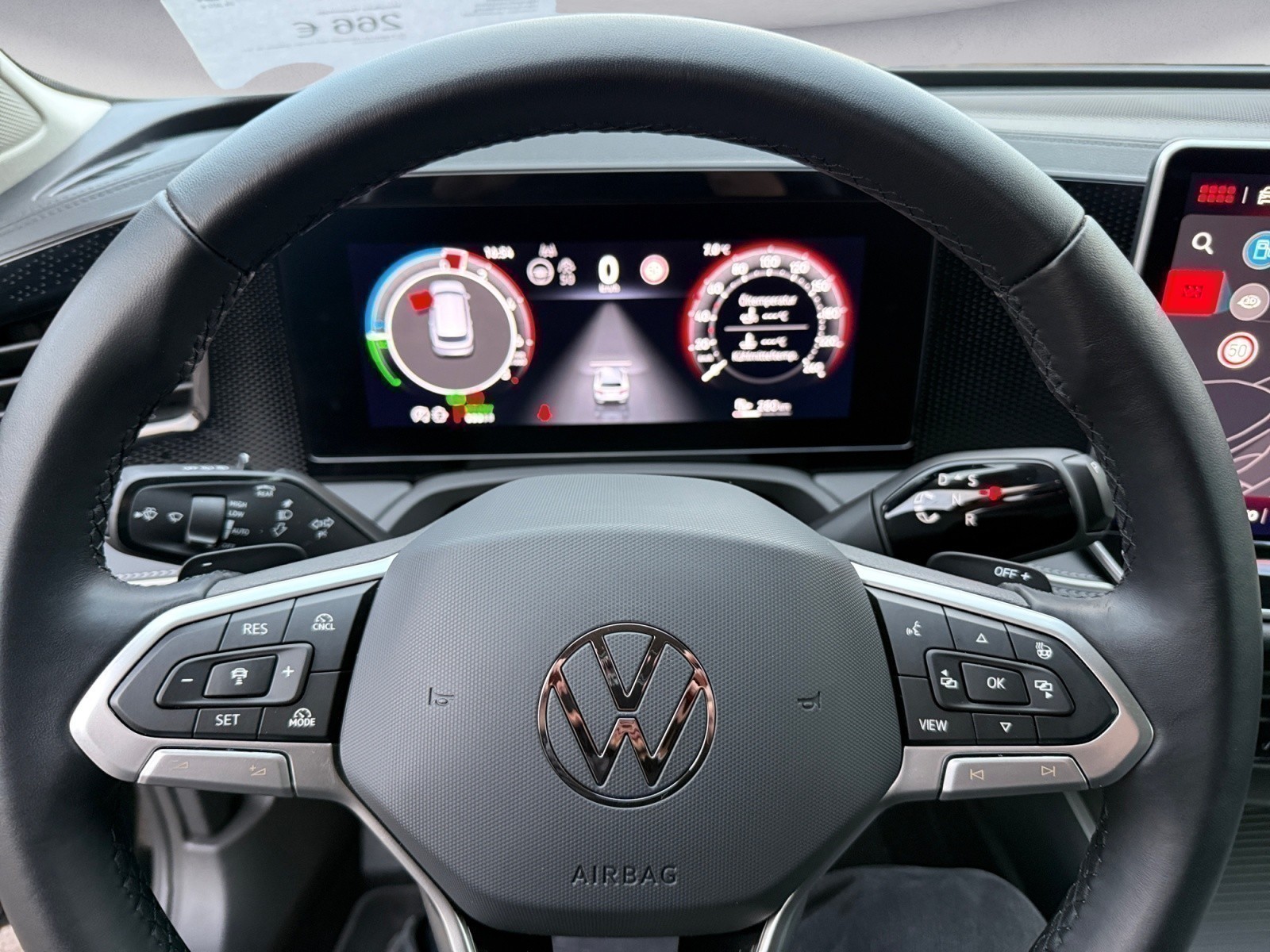 Volkswagen - Passat Business 1,5 l eHybrid OPF
