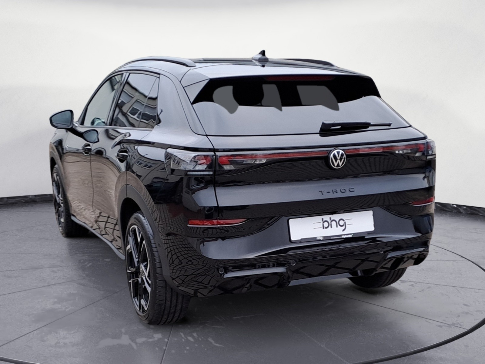 Volkswagen - T-Roc R-Line 1.5 l eTSI OPF   7-Gang-Doppelkupplungsgetriebe DSG