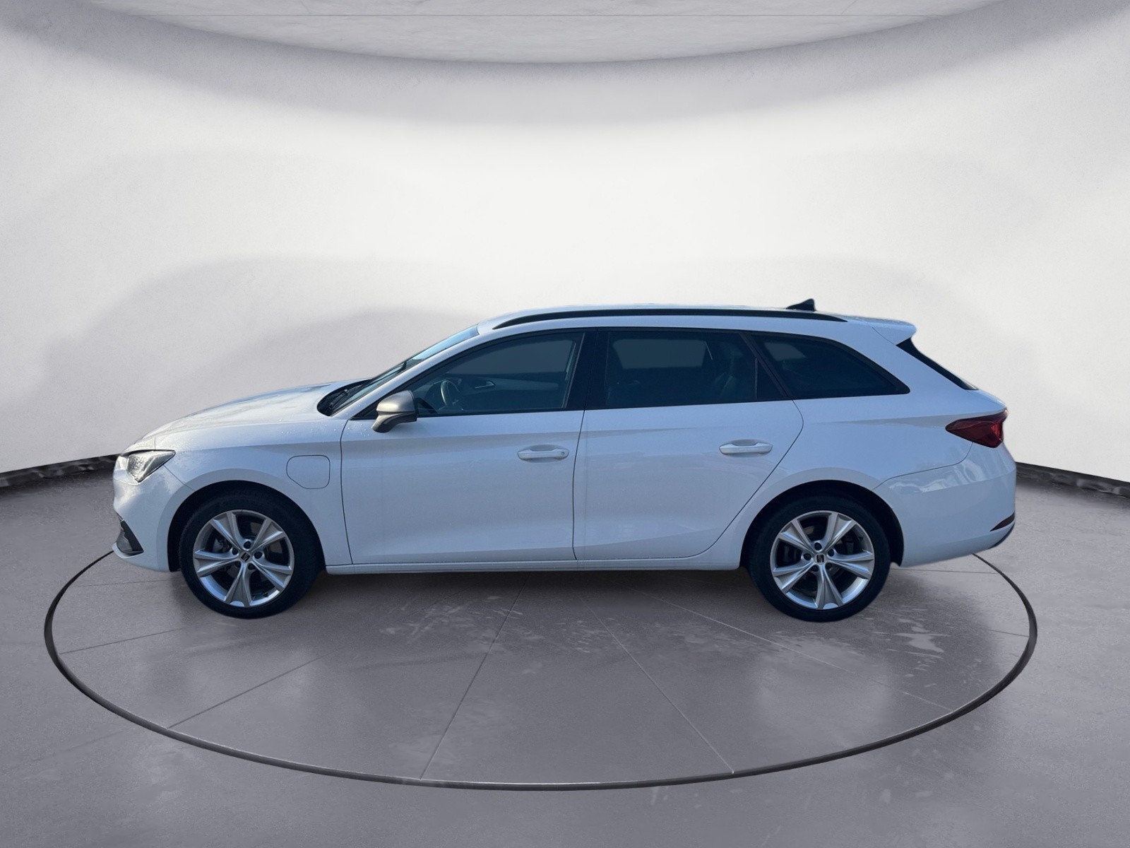 Seat - Leon Sportstourer 1.4 e-Hybrid DSG FR