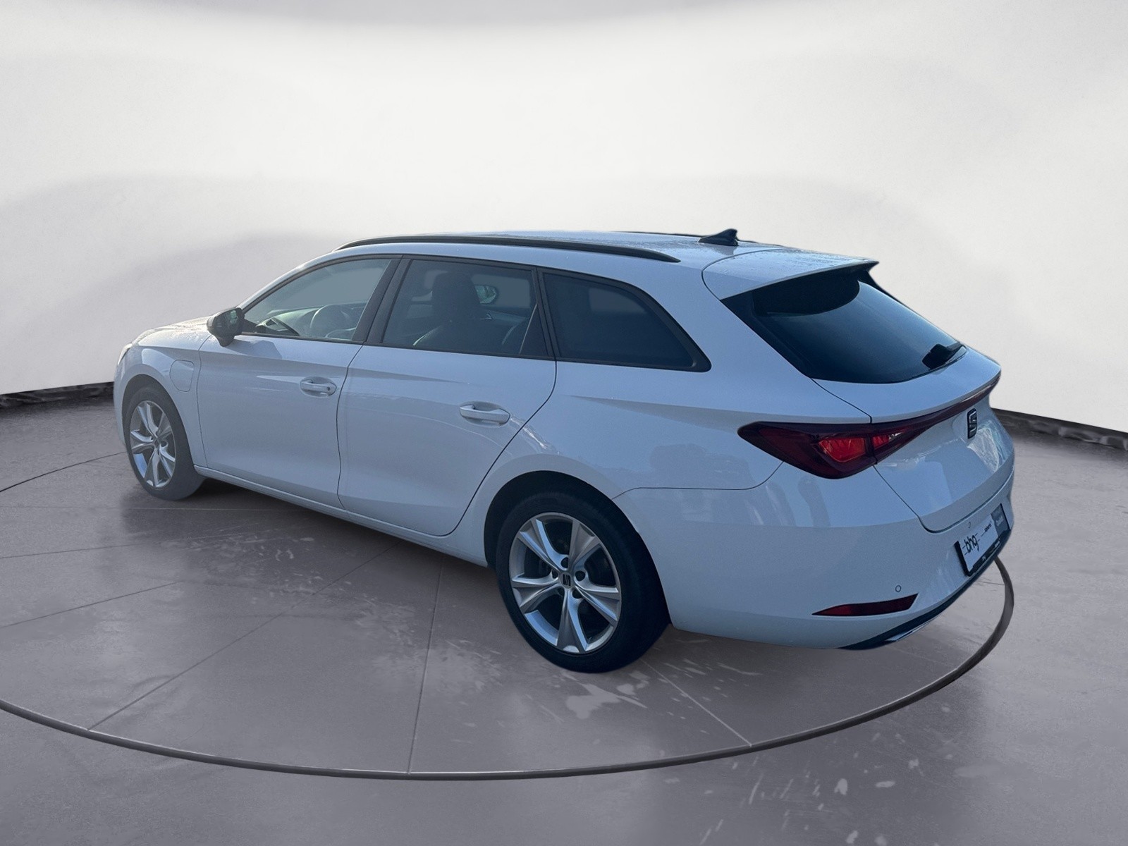 Seat - Leon Sportstourer 1.4 e-Hybrid DSG FR