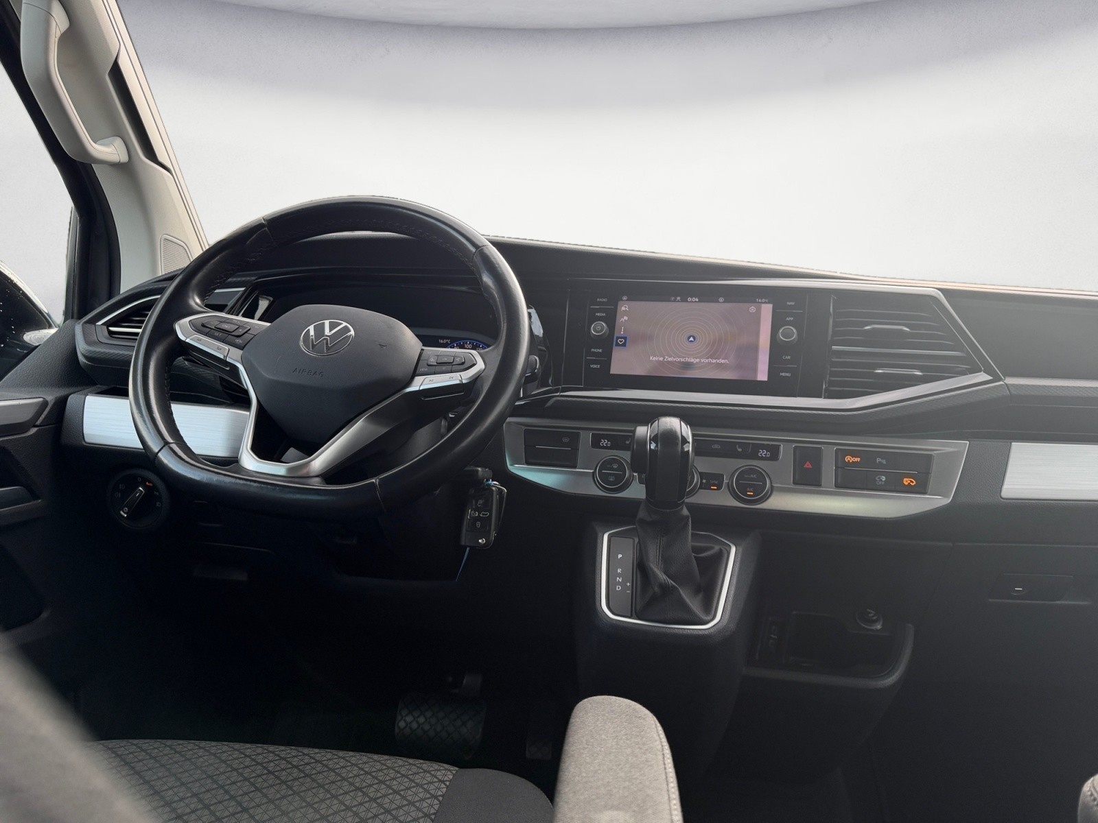 Volkswagen - T6 California Beach